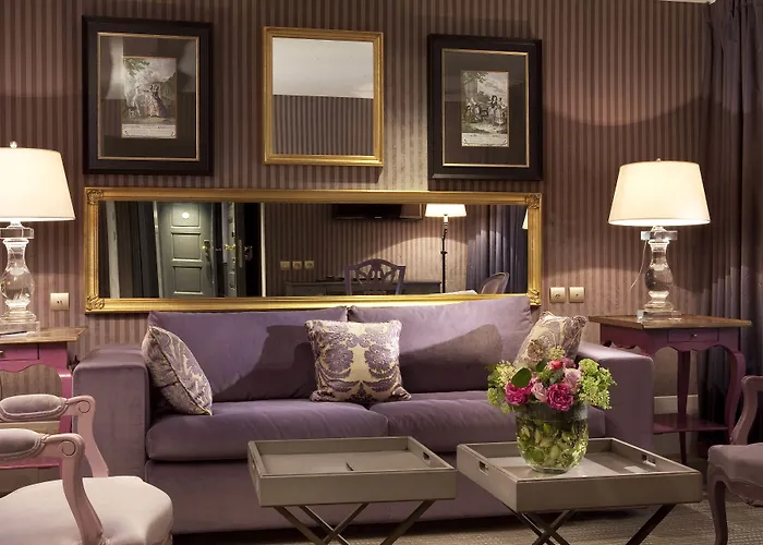 La Maison Favart Paris