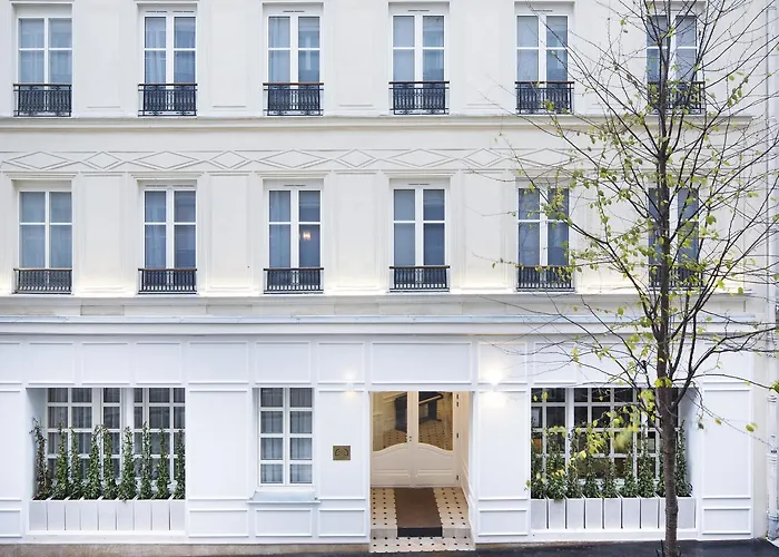 Hôtel Céleste Batignolles Montmartre Paris